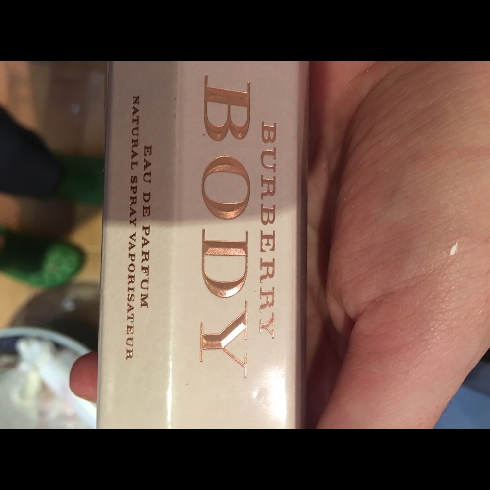 Burberry Body - Picture 2 of 2